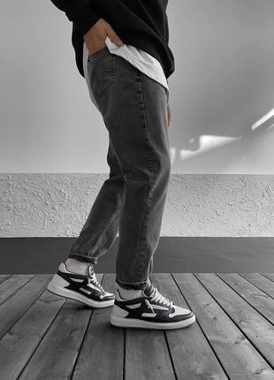 Топовые и стильные мужские джинсы2 фото
