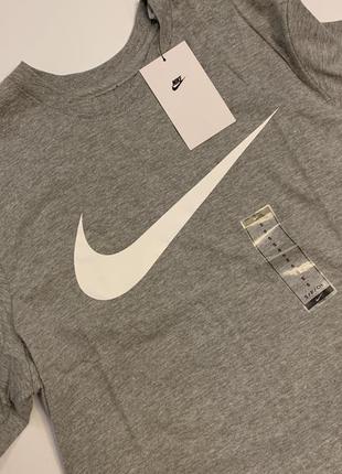 Футболка nike оригинал новая4 фото