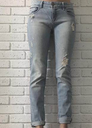 Джинсы stradivarius