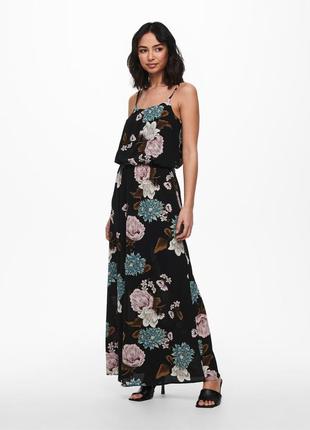 Легкий сарафан максі