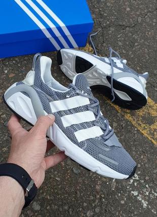 Adidas lxcon
•grey•