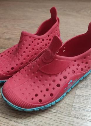 Аква шузи decathlon, 23/24
