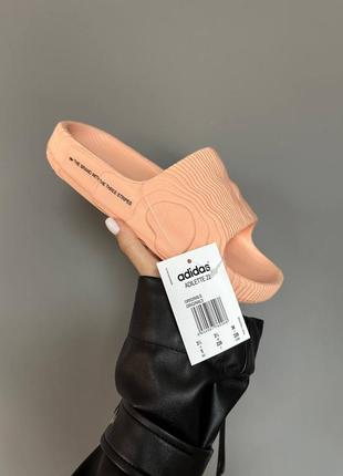 Женские шлепанцы adidas adilette peach slides4 фото