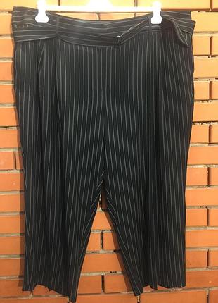 Укороченные широкие брюки, кюлоты m&s 60 р.