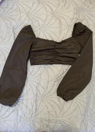 Топ с воланами