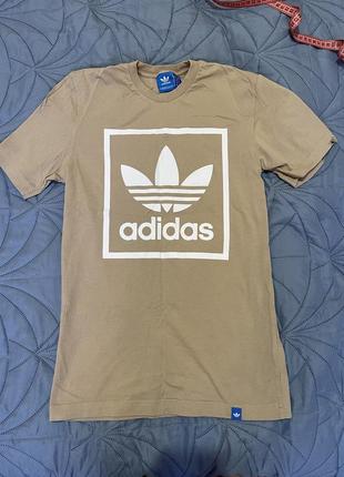 Adidas футболка жіноча1 фото