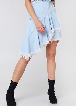 Асиметрична стильна жіноча джинсова спідниця na-kd. юпка