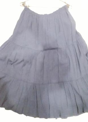 Ярусная юбка-миди синего цвета