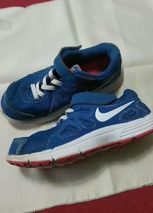 Кросівки nike