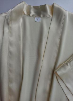 Модный женский коротенький халатик цвета айвори, экри, молочного 41 размер 46-48. м-л3 фото