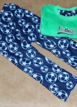 Детская пижама с футбольными мячами тёплая травка на малыша 3-4 года primark essentials.4 фото