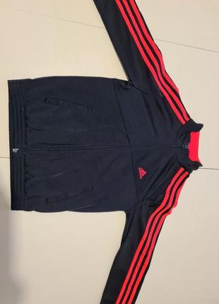 Кофта на замке от adidas