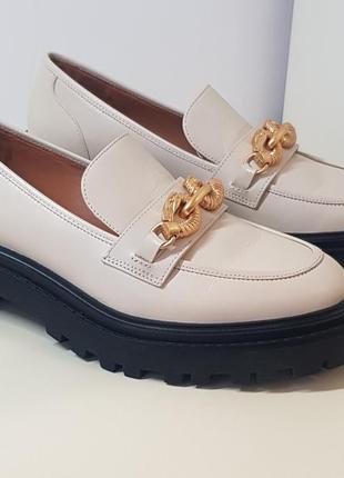 Лоферы из натуральной кожи tory burch оригинал новые 39 размер оксфорды броги
