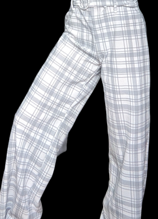 Брюки кльош