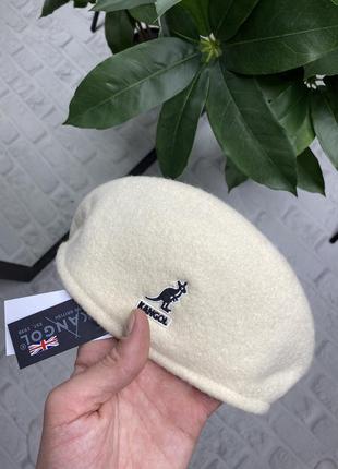 Берет kangol бежевий