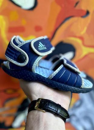 Adidas сандали 29 размер детские синие оригинал хорошие