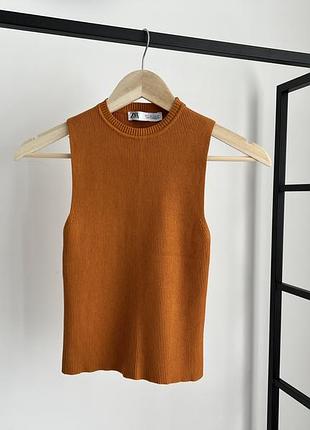 Плотный трикотажный топ zara