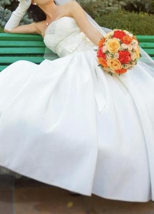 Продам свадебное платье, дизайнер оксана муха.3 фото