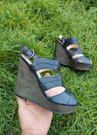 Босоніжки coach