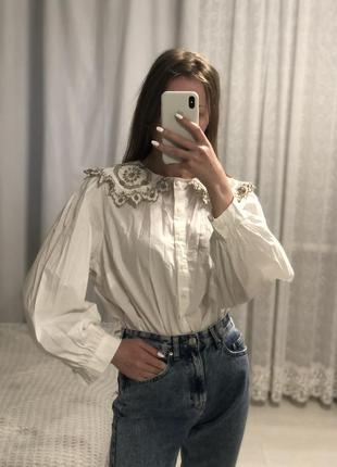 Блуза з комірцем