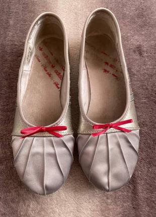 Кроссовки/балетки на девочку/девушку adidas2 фото