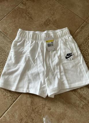 Трикотажні шорти від nike air