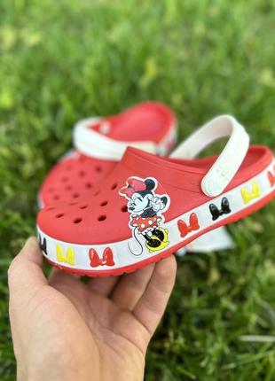 Дитячі крокси minni mouse мікі маус crocs для дівчинки8 фото