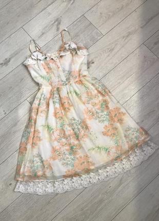 Роскошное летнее платье falmer