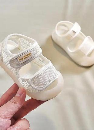 Лёгкий летние босоножки сандали для малышей