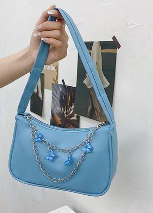 Голубая сумочка багет с цепочкой