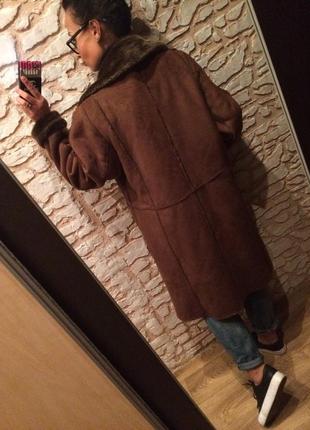 Стильная коричневая дубленка-пальто3 фото