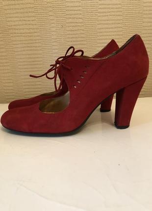 Елегантні червоні замшеві туфлі на зав'язках!2 фото