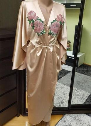 Нарядное платье ручная вышивка бисером💛💙1 фото