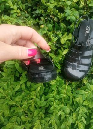 Продам силиконовые сандали на девочку 32 размер от zay5 фото