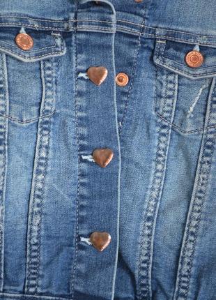4 - 5 років 110 см h&m фірмова легка джинсівка джинсовий піджак джинсова куртка дівчинці5 фото