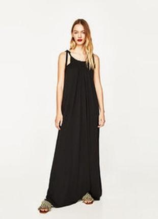 Длинное платье на бретелях zara