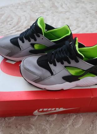 Кроссовки nike huarache run кроссовки для мальчика6 фото