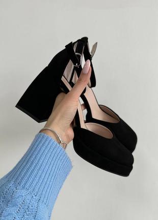 Шикарные черные кожаные туфли на квадратном каблуке8 фото