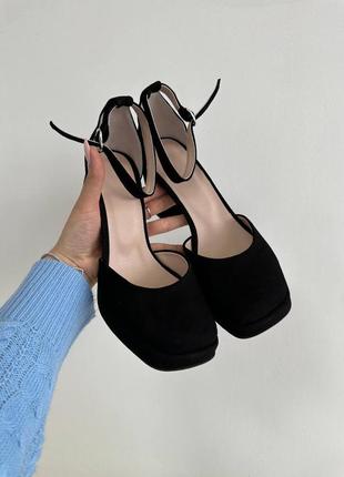 Шикарные черные кожаные туфли на квадратном каблуке2 фото