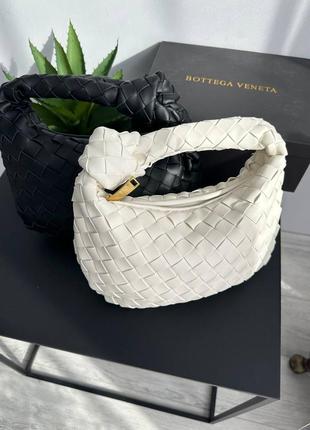 Трендові сумки із натуральної шкіри в стилі bottega  venetta