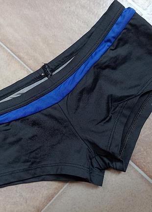 Плавки, труси для плавання