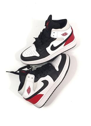 Nike air jordan 1 mid •black red gray•3 фото
