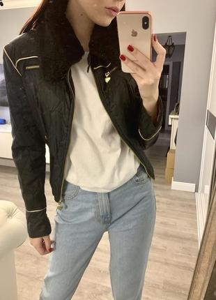 Курточка стёганная golddigga