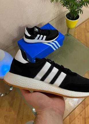 Adidas iniki runner (чорно-білі)