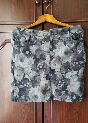 Коттоновая мини юбка в цветочный принт1 фото