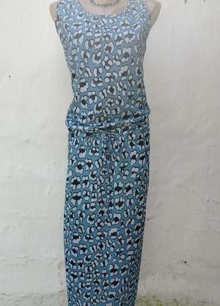 Красиве довге трикотажне блакитне плаття в принт італію 🩵
