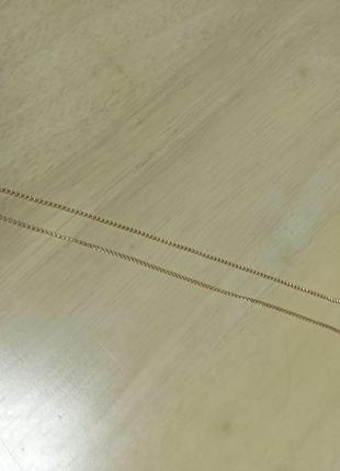 Цепочка с жемчужиной.