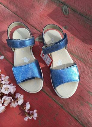 Нові шкіряні босоніжки сандалії superfit maya