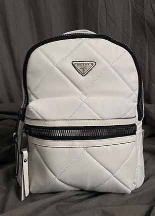 Женский рюкзак прада белый prada backpack white