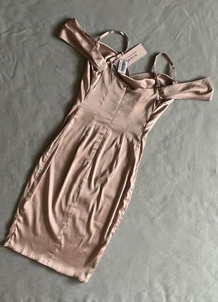 Элегантное сатиновое платье миди4 фото